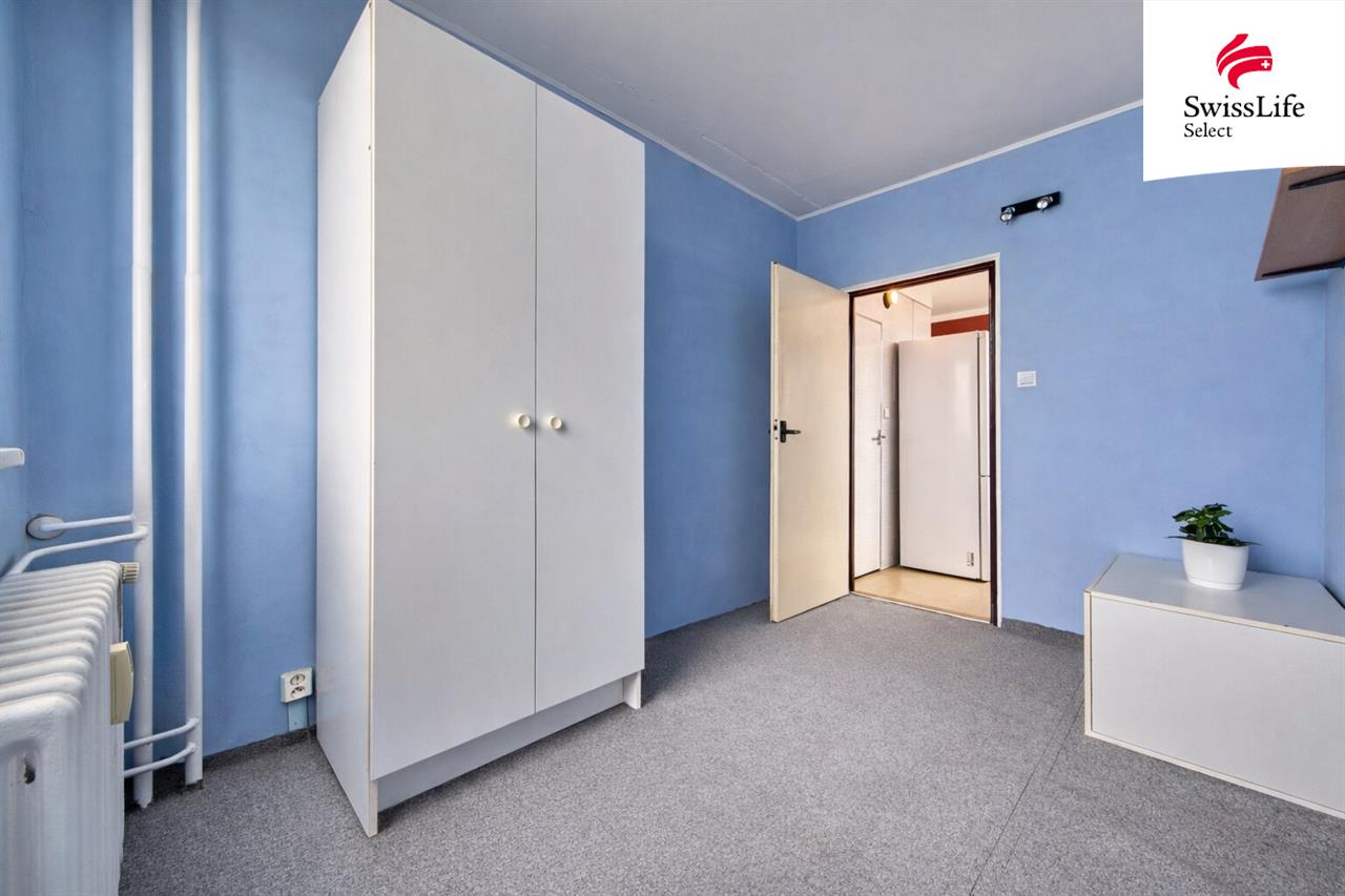 Prodej bytu 3+1 64 m2 Komenského náměstí, Říčany
