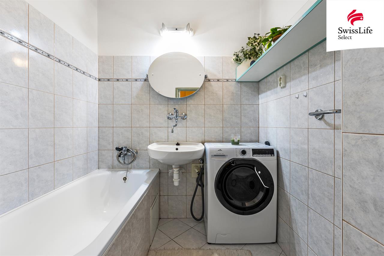 Prodej bytu 3+1 83 m2 Bulharská, Pardubice