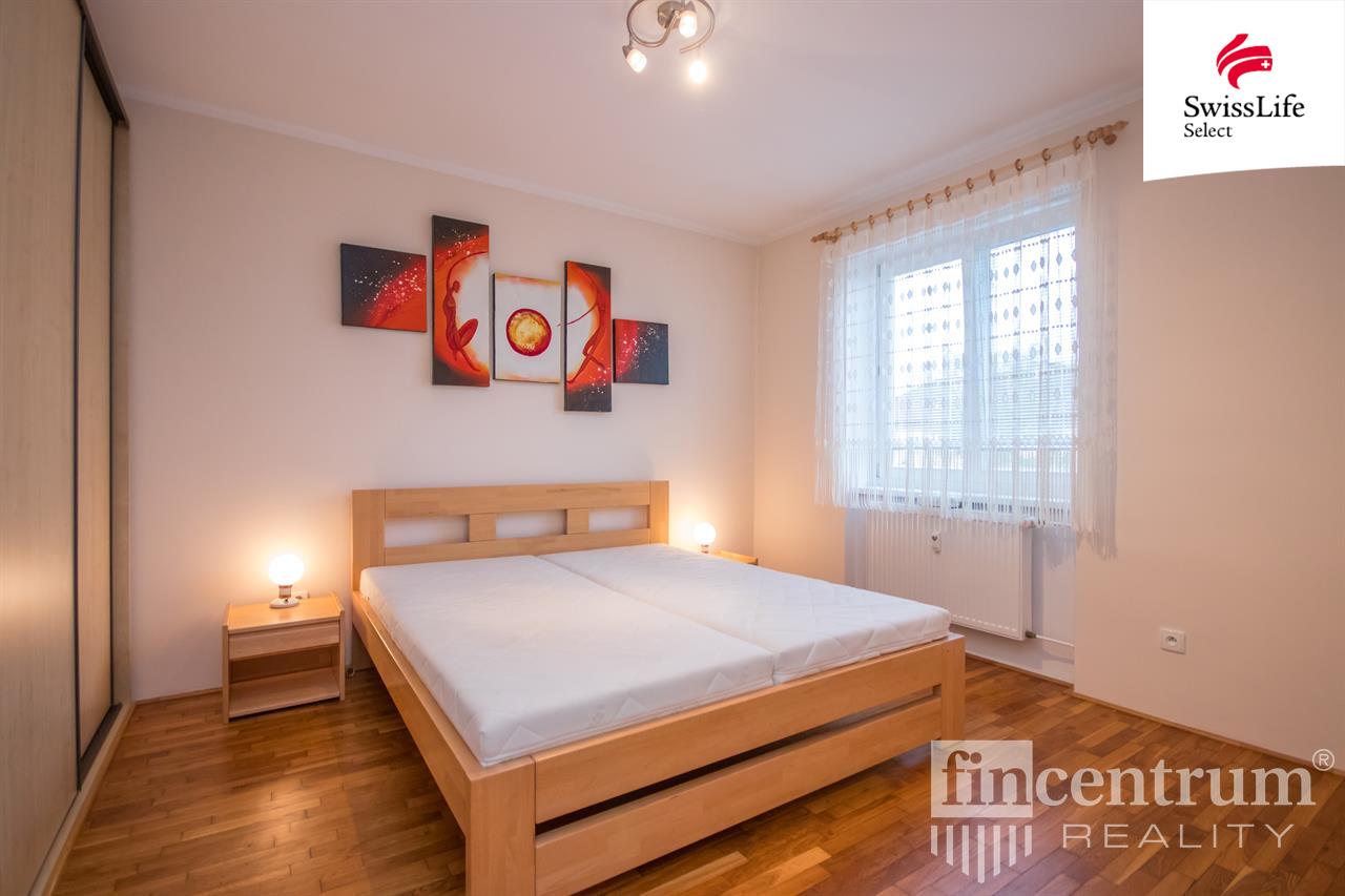 Pronájem bytu 2+kk 59 m2 náměstí Dukelských hrdinů, Pardubice