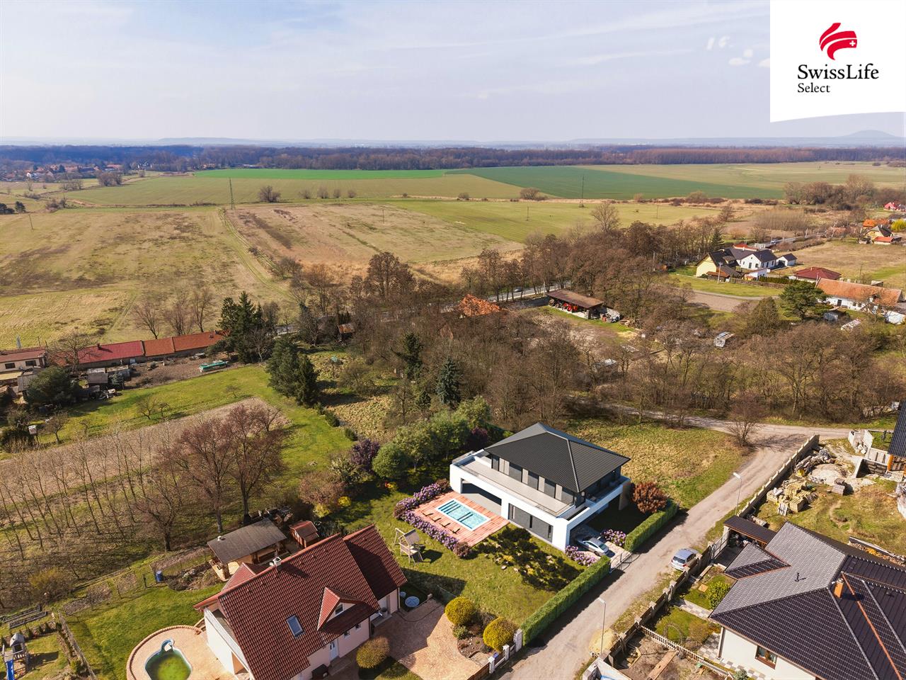 Prodej stavebního pozemku 1054 m2, Kly