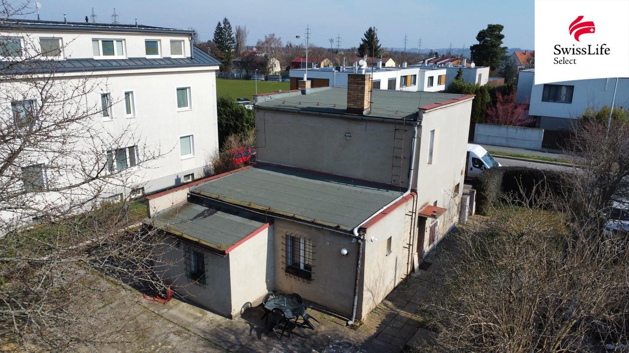 Prodej rodinného domu 100 m2 Suchdolská, Praha