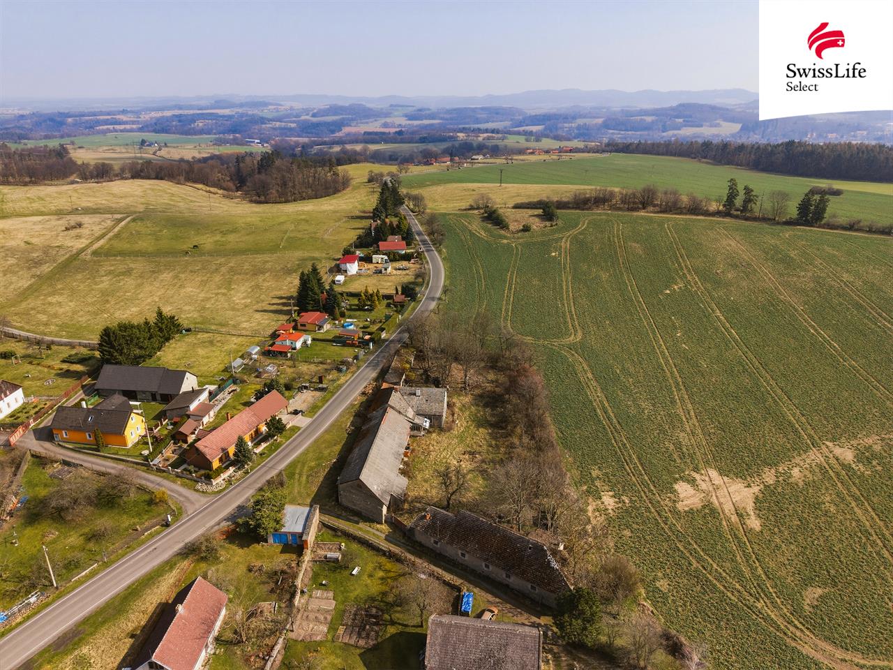 Prodej stavebního pozemku 2851 m2, Vrchotovy Janovice