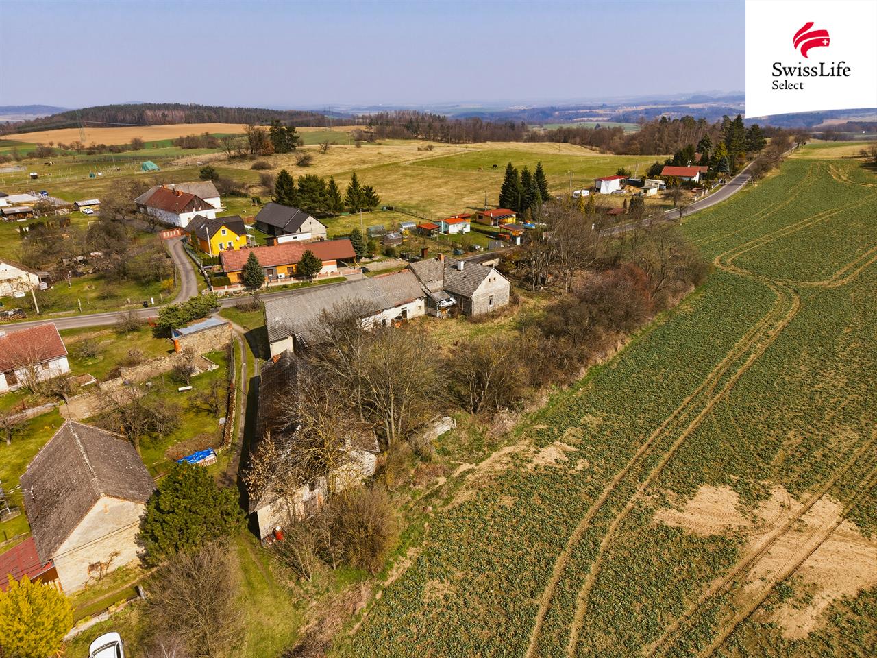Prodej stavebního pozemku 2851 m2, Vrchotovy Janovice