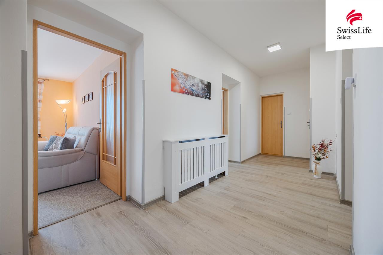 Prodej rodinného domu 217 m2, Únanov