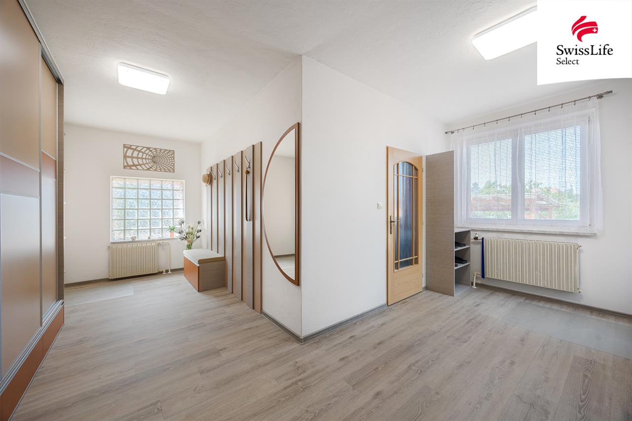 Prodej rodinného domu 217 m2, Únanov
