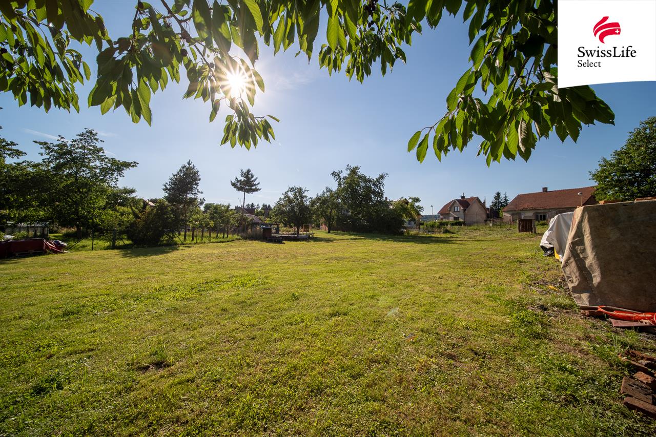Prodej stavebního pozemku 1852 m2, Bílsko u Hořic