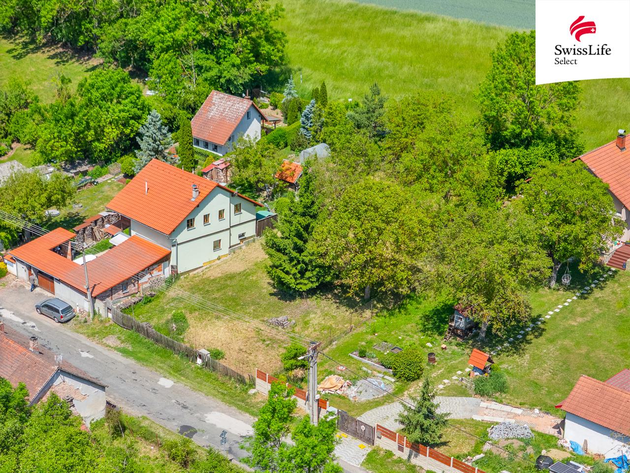 Prodej stavebního pozemku 857 m2 Benátky