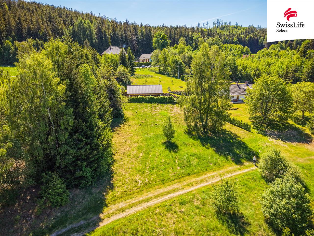 Prodej stavebního pozemku 1035 m2, Loučovice