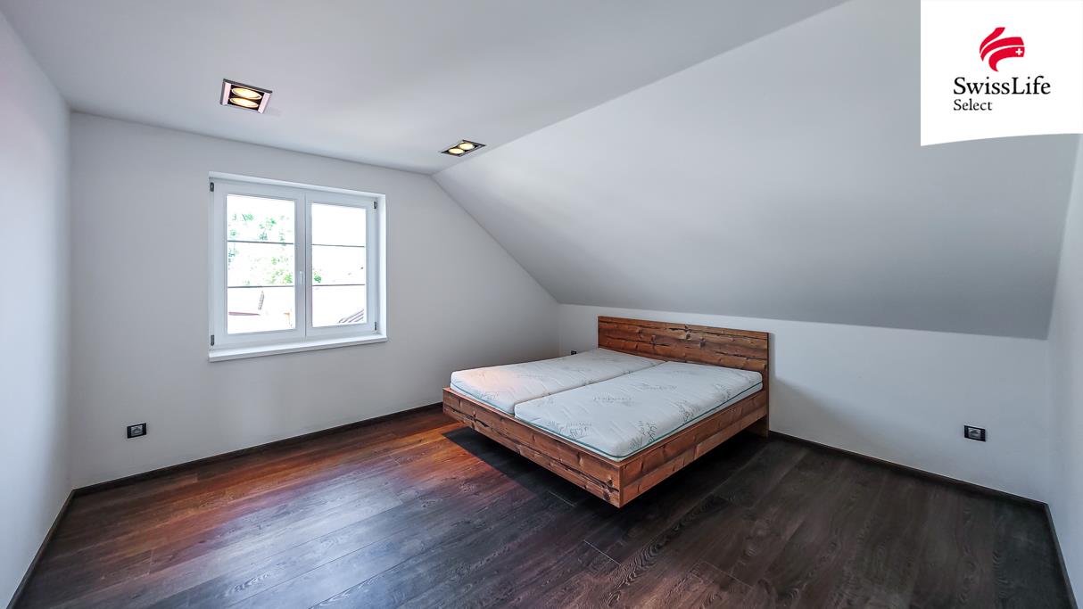 Prodej rodinného domu 211 m2, Ostrov