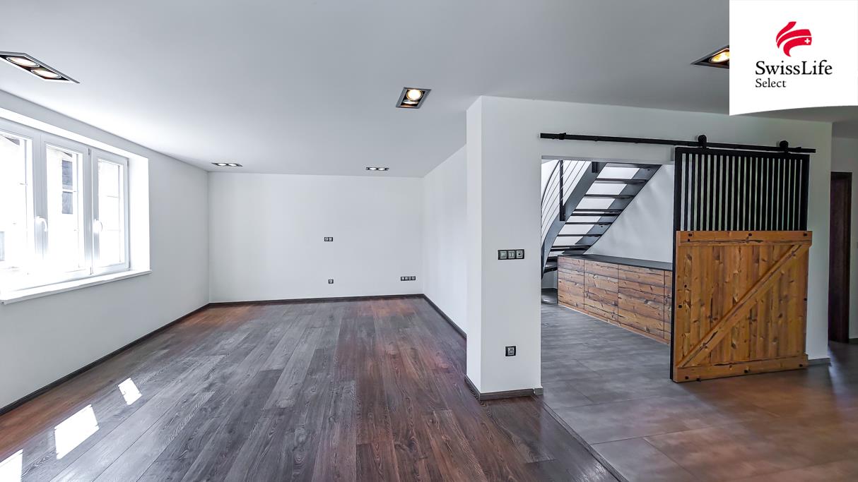Prodej rodinného domu 211 m2, Ostrov