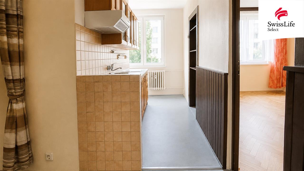 Prodej bytu 3+1 68 m2 U Koupaliště, Chodov