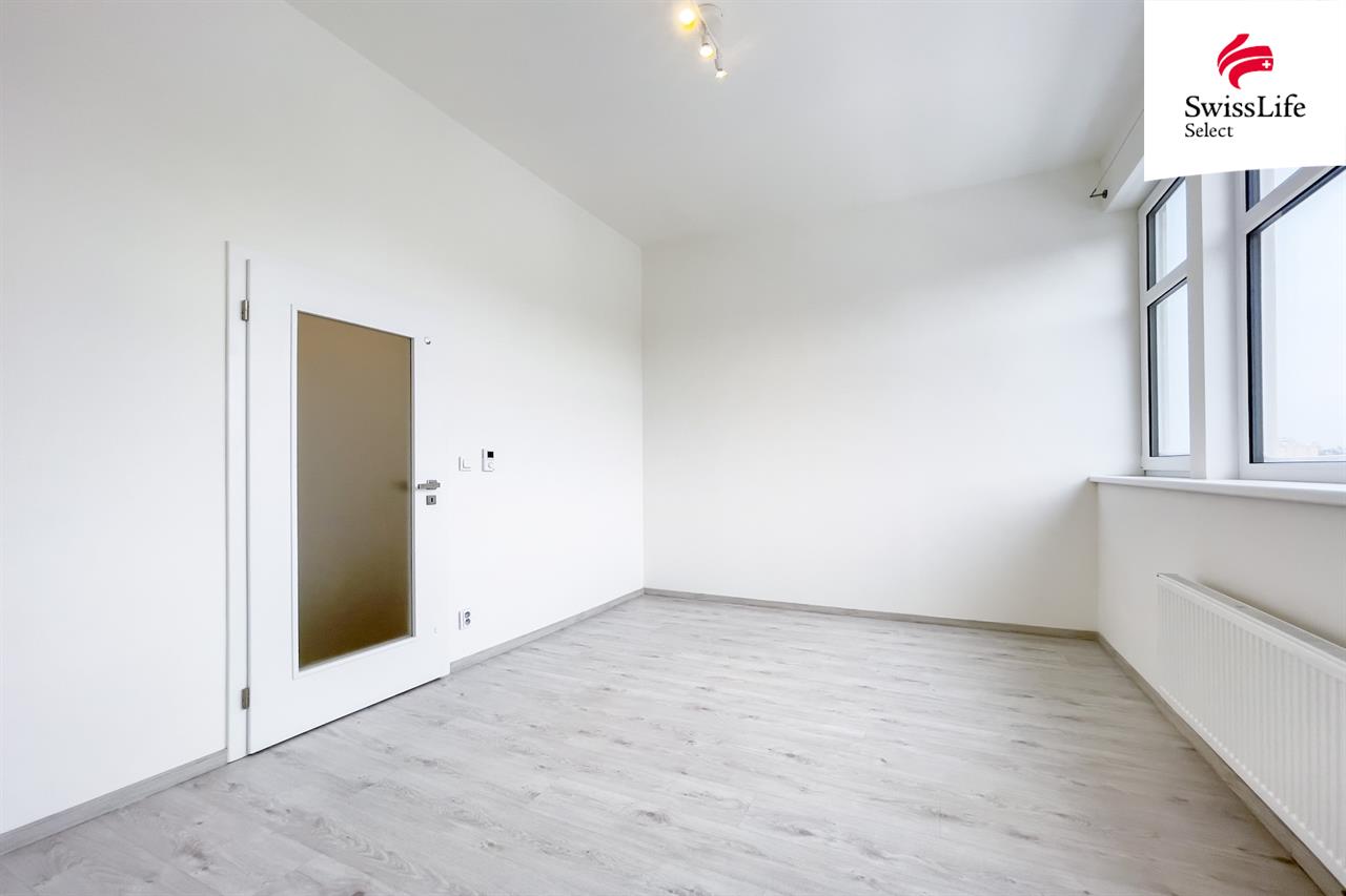 Pronájem bytu 2+1 52 m2 Střížkovská, Praha