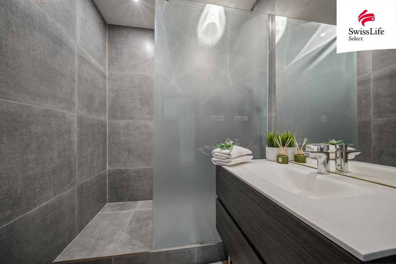 Prodej bytu 3+1 63 m2 Valentova, Praha