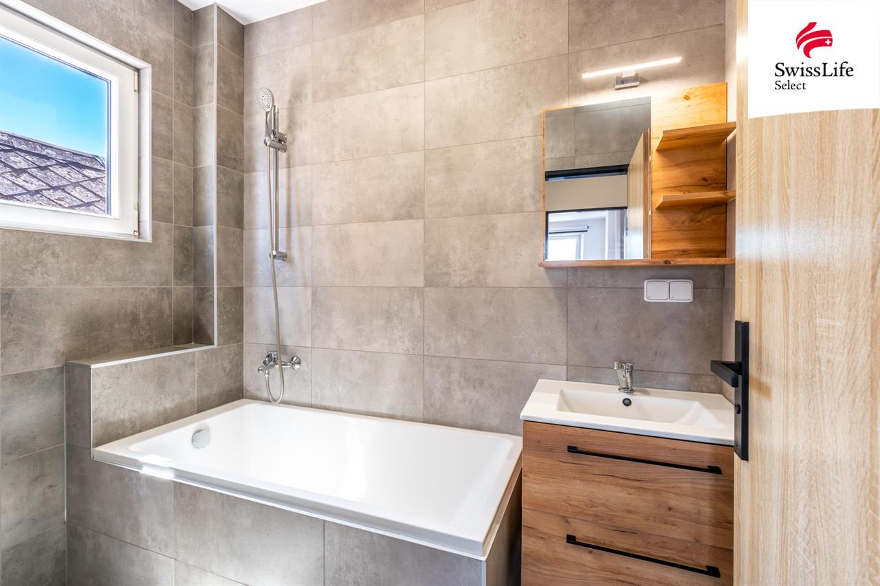 Pronájem bytu 2+kk 48 m2 1. máje, Litovel