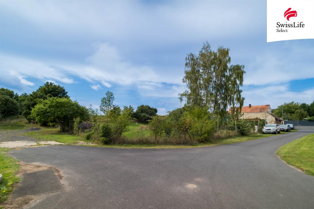 Prodej stavebního pozemku 1138 m2, Klobuky