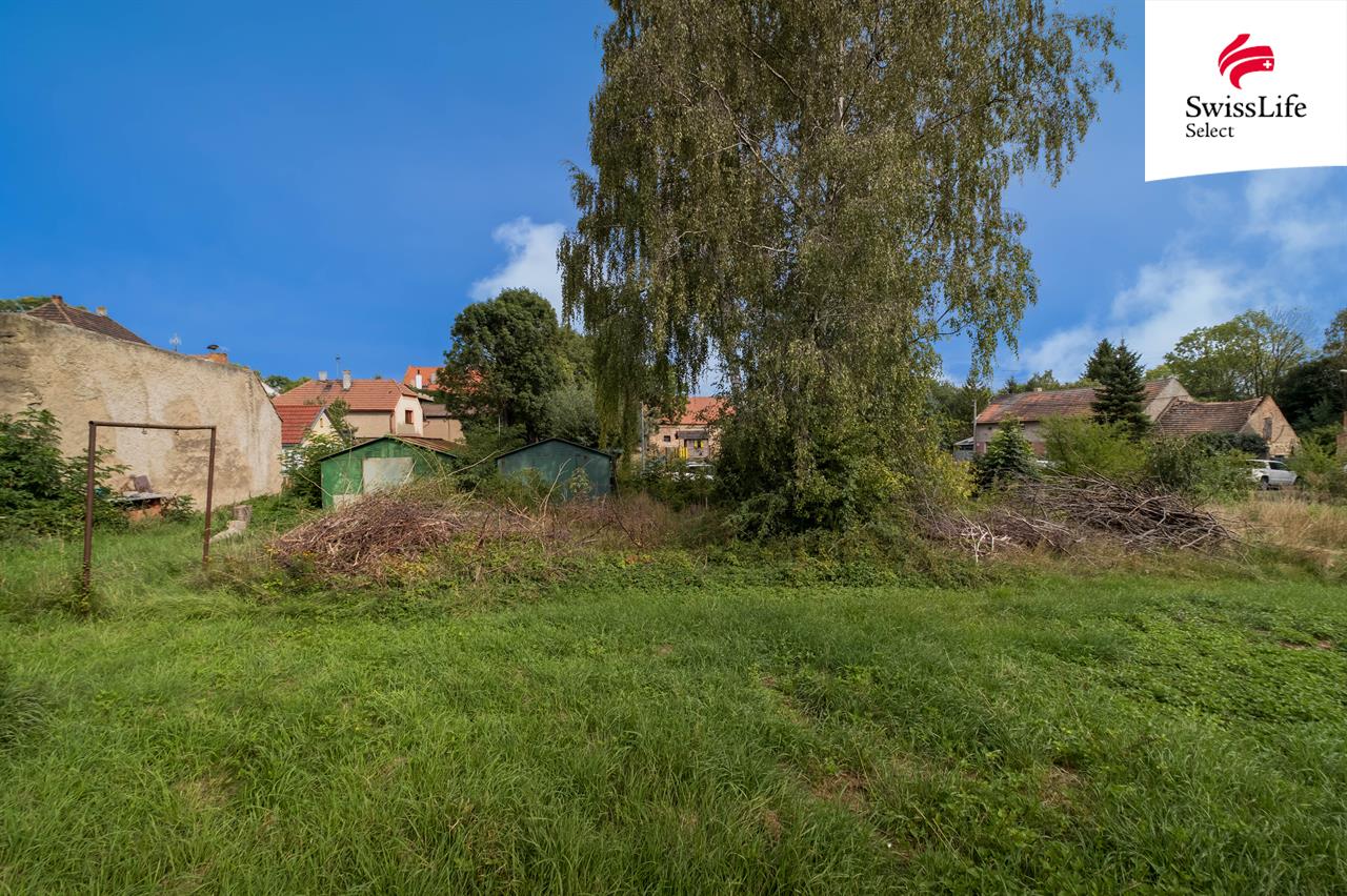 Prodej stavebního pozemku 1138 m2, Klobuky