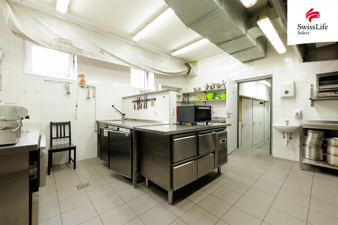 Prodej komerční nemovitosti 330 m2 Jihlavská, Praha