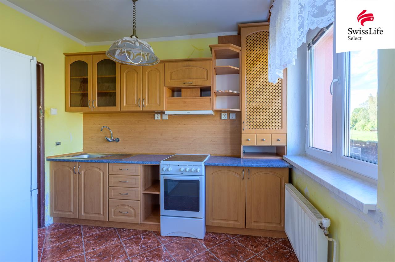 Prodej bytu 3+1 55 m2, Lomnice