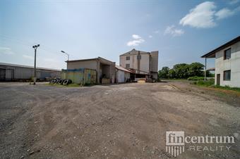 Prodej komerční nemovitosti 12119 m2 Heřmanův Městec