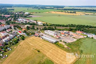 Prodej komerční nemovitosti 12119 m2 Heřmanův Městec