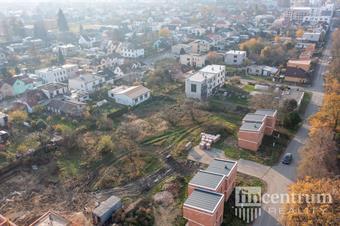 Prodej stavebního pozemku 1136 m2, Pardubice