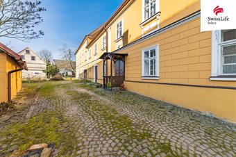 Prodej rodinného domu 620 m2, Lovečkovice