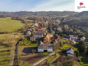 Prodej rodinného domu 620 m2, Lovečkovice