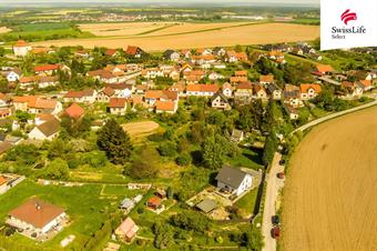 Prodej stavebního pozemku 536 m2 Svatopluka Čecha, Chlumčany