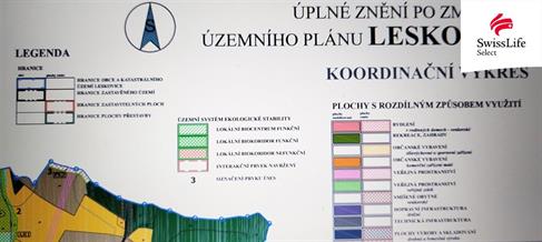 Prodej komerčního pozemku 895 m2, Leskovice