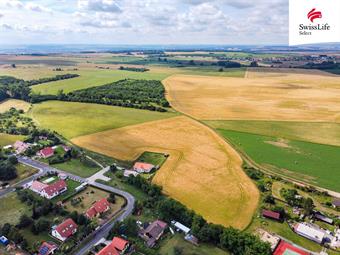 Prodej stavebního pozemku 10842 m2, Černouček