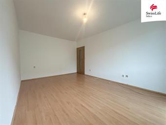 Pronájem bytu 3+1 70 m2 Úpská, Trutnov