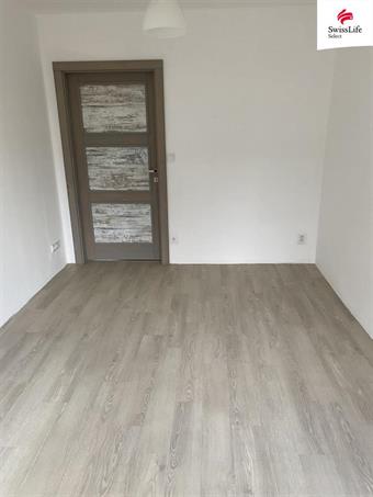 Pronájem bytu 3+1 82 m2 Na růžovém poli, Kladno