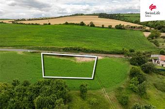 Prodej stavebního pozemku 1000 m2, Klobuky