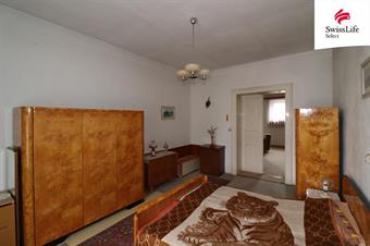 Prodej bytu 2+1 80 m2 náměstí Karla IV., Nejdek