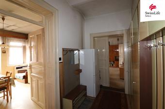 Prodej bytu 2+1 80 m2 náměstí Karla IV., Nejdek