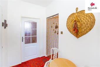 Prodej bytu 2+1 58 m2, Butoves