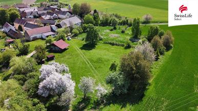 Prodej stavebního pozemku 3735 m2, Krsy