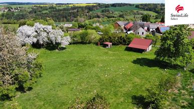 Prodej stavebního pozemku 3735 m2, Krsy