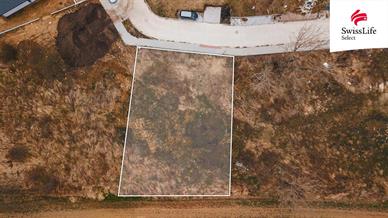 Prodej stavebního pozemku 864 m2 Žáky