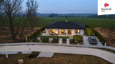 Prodej stavebního pozemku 864 m2 Žáky
