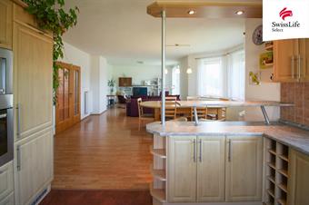 Prodej rodinného domu 300 m2, Meziříčko