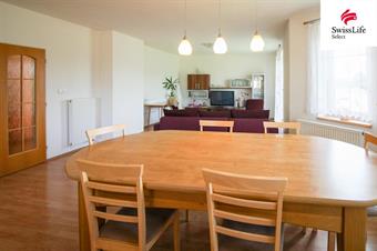 Prodej rodinného domu 300 m2, Meziříčko