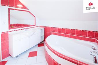 Prodej rodinného domu 300 m2, Meziříčko