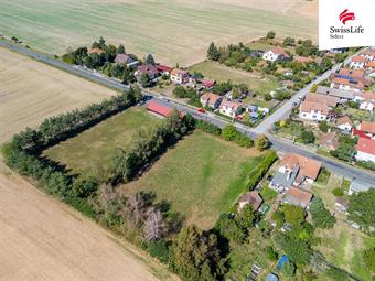 Prodej stavebního pozemku 1518 m2 Měník
