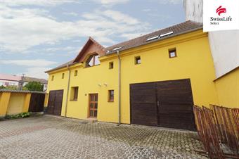 Prodej komerční nemovitosti 655 m2 Husova, Žatec