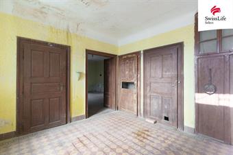 Prodej rodinného domu 620 m2, Klobuky