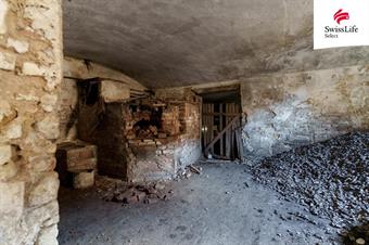 Prodej rodinného domu 620 m2, Klobuky