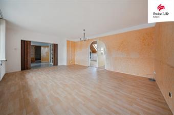 Prodej rodinného domu 550 m2, Moravany