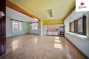 Prodej rodinného domu 550 m2, Moravany