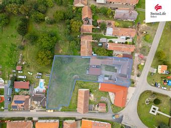 Prodej rodinného domu 550 m2, Moravany